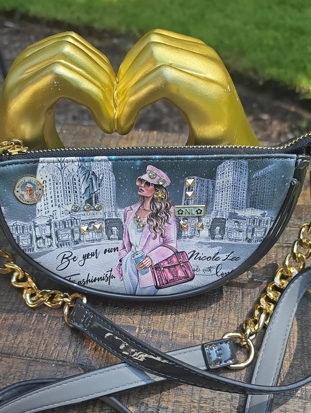 Nicole Lee 2004 "Be Your Own Fashionista" Crossbody Bag